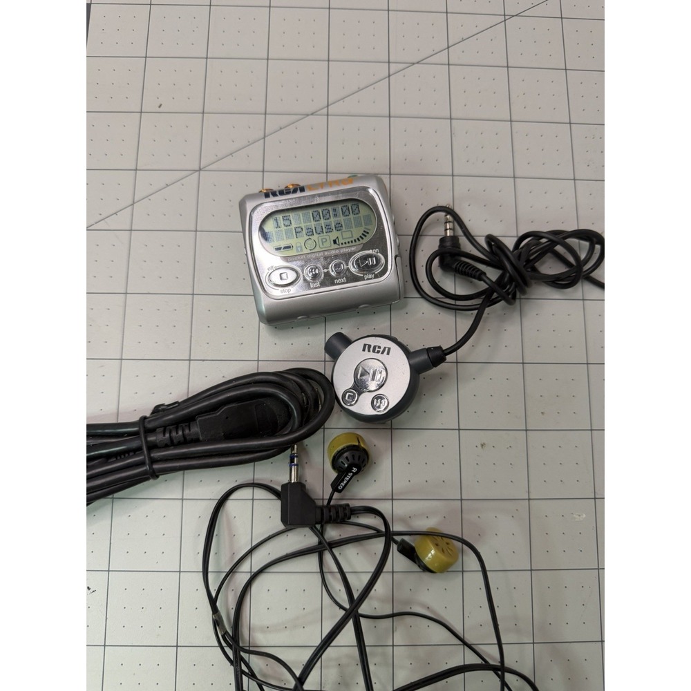 RCA Lyra RD1021A Pocket Digital Audio Player MP3 WMA